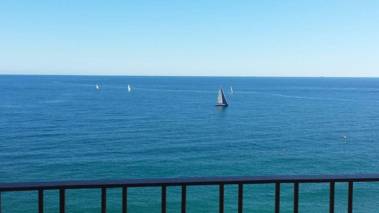 Primera Linea Playa Blanes Exterior foto